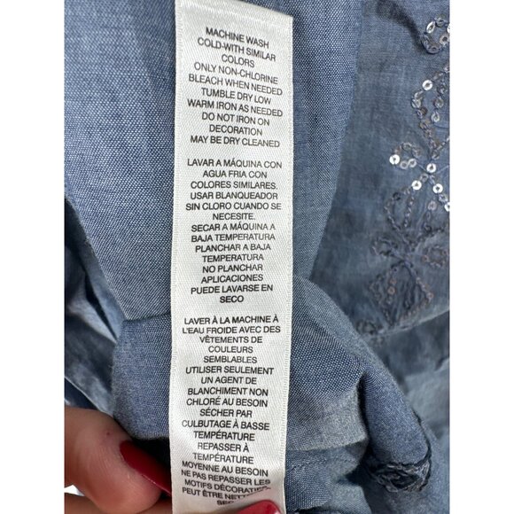 Chicos Womens Top Sz 1 S Blue Chambray Embroidered Beaded Coastal Beachy Boho - Picture 5 of 10